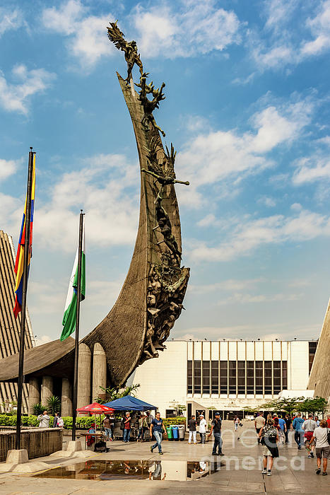 Monumento Al Pueblo Antioqueno Monument To The People Of Antioqu