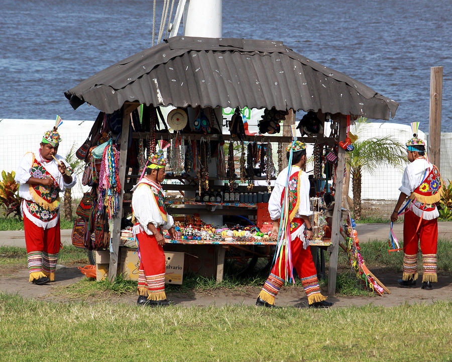 Voladores De Papantla Photograph By Luis C Othon Pixels