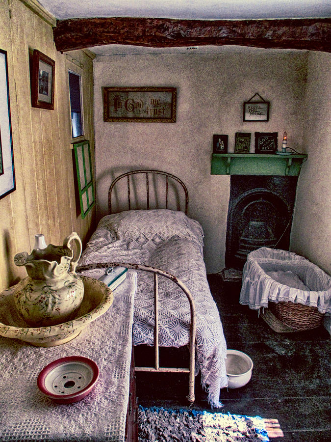 1930S Bedroom Textiles