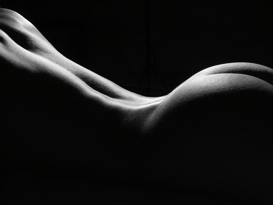 Black And White Nude Photograph By David Quinn