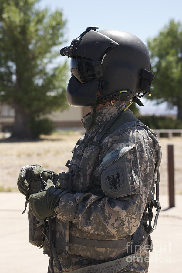 Uh 60 Black Hawk Crew Chief Photograph By Terry Moore Pixels