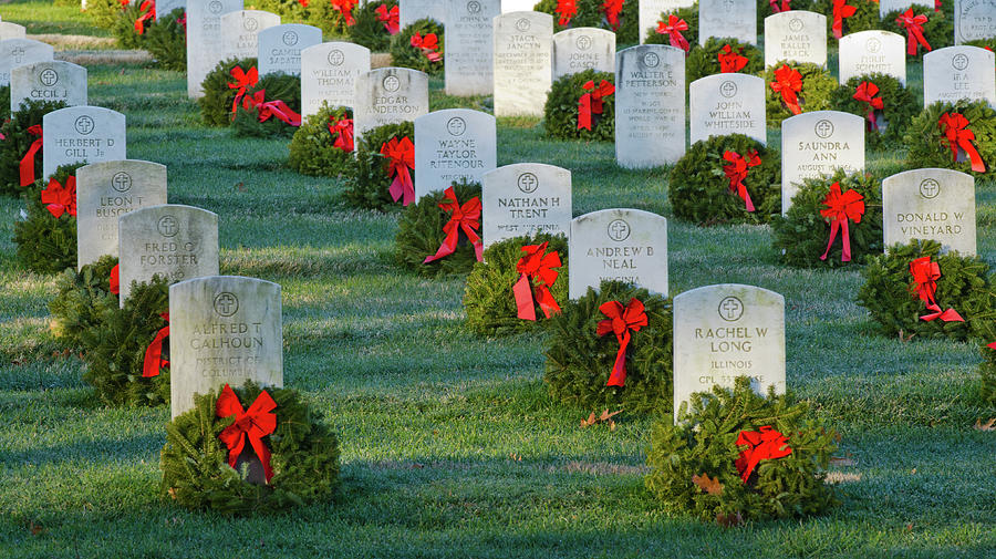 Arlington National Cemetery At Christmas Photograph By Craig Fildes