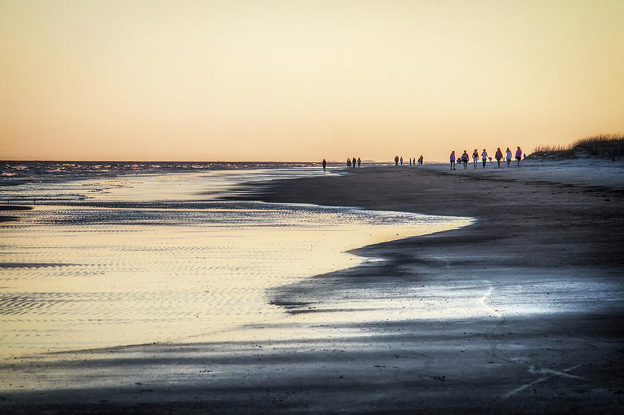 Beach Walkers At Low Tide Photograph By Rob Weisman