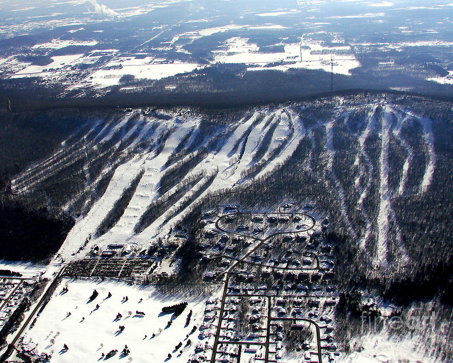 R021 Rib Mountain Wisconsin Winter Photograph by Bill Lang