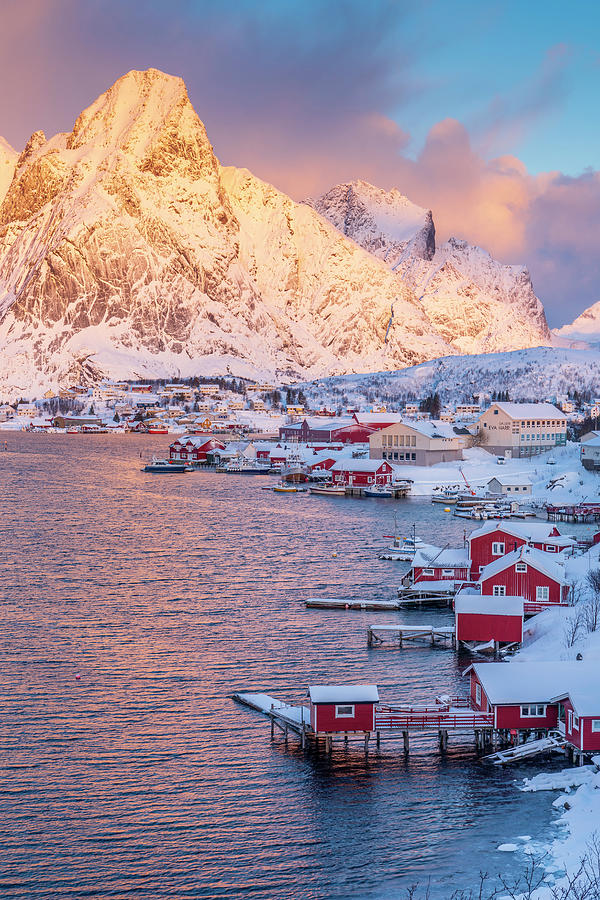 Norway Nordland Lofoten Islands Moskenesoy Reine Village Digital