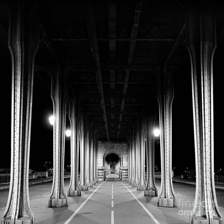 Bir Hakeim Bridge Paris Photograph By David Cordner Fine Art America