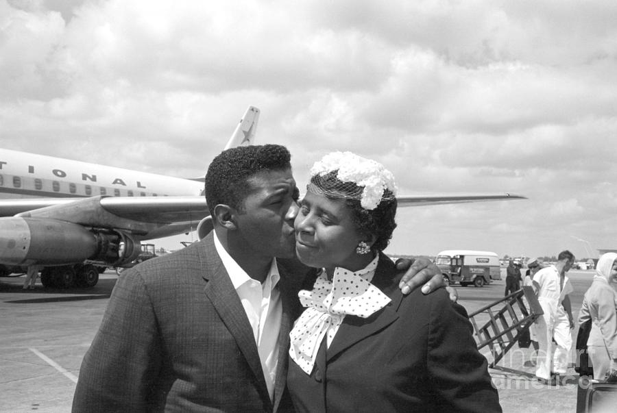 Floyd Patterson Vs Ingemar Johansson By The Stanley Weston Archive