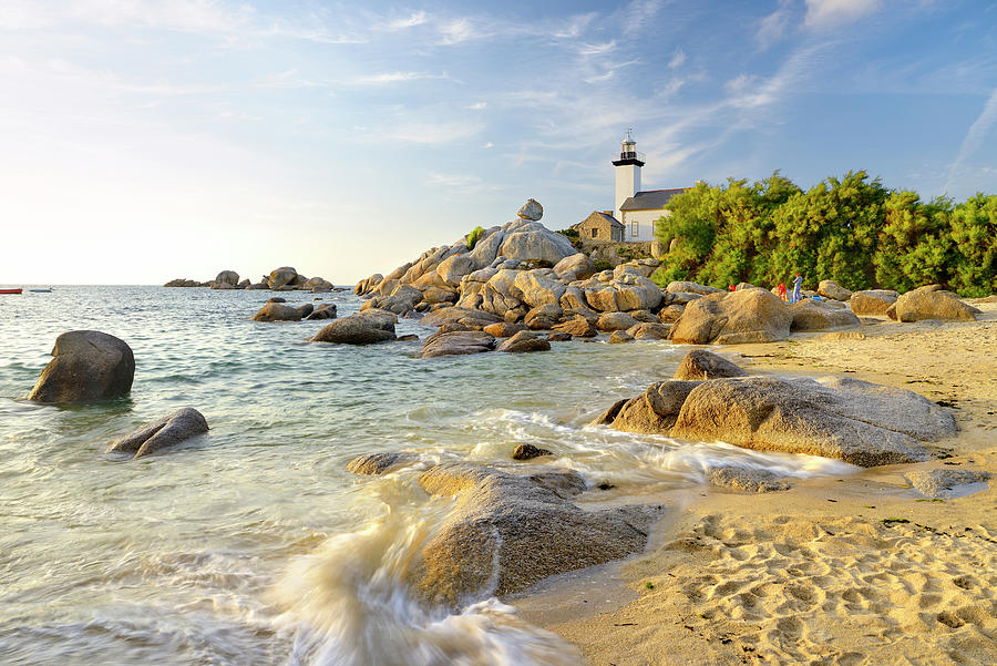 France Brittany Brignogan Plages Pointe De Pontusval Lighthouse And