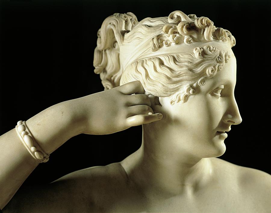 Pauline Borghese As Venus Victrix By Antonio Canova White Marble