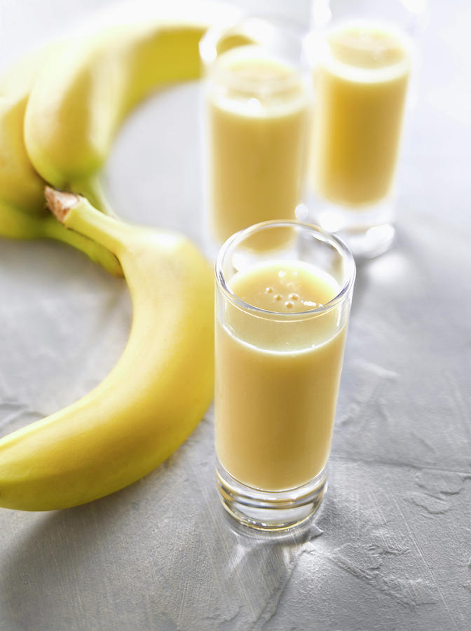 Smoothie De Banane Banana Smoothies Photograph By Studio Photocuisine