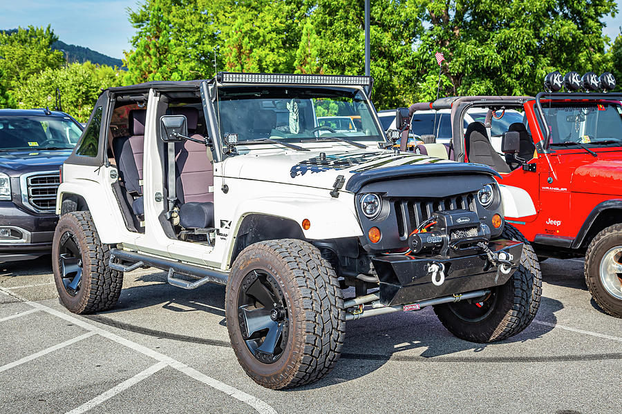 Modified Jeep Wrangler Sport X Unlimited Jk Soft Top Photograph By