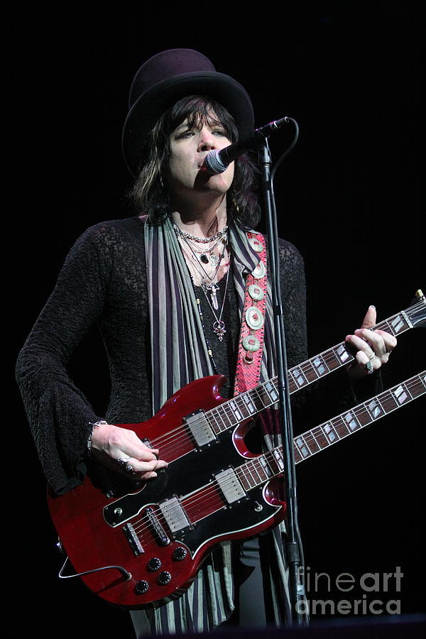 Tom Keifer Cinderella Photograph By Concert Photos Fine Art America