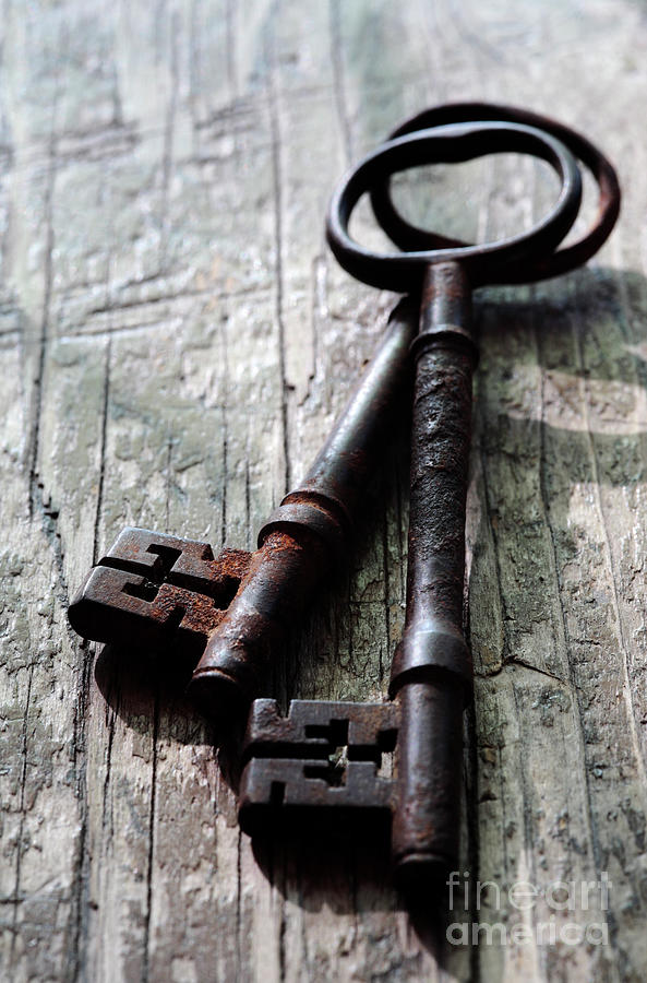 Old Keys Photograph By Neil Overy Pixels