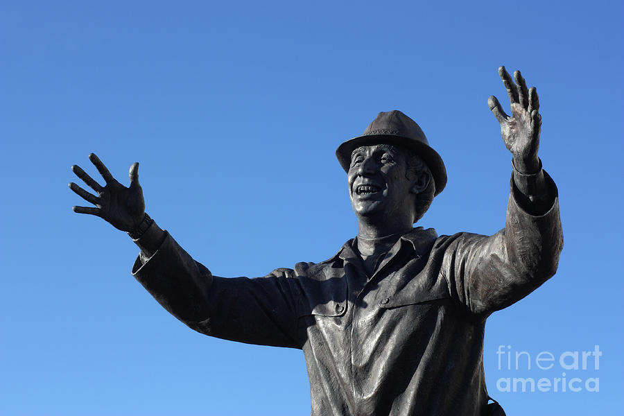 Bob Stokoe Statue Photograph By Bryan Attewell Pixels