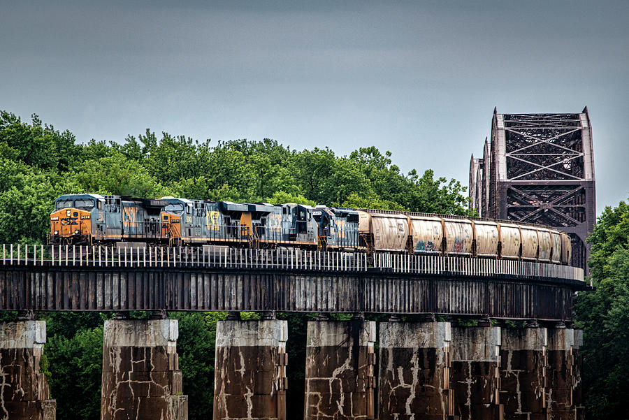 CSX Empty Grain Train G412 NB At Rahm IN Photograph By Jim Pearson