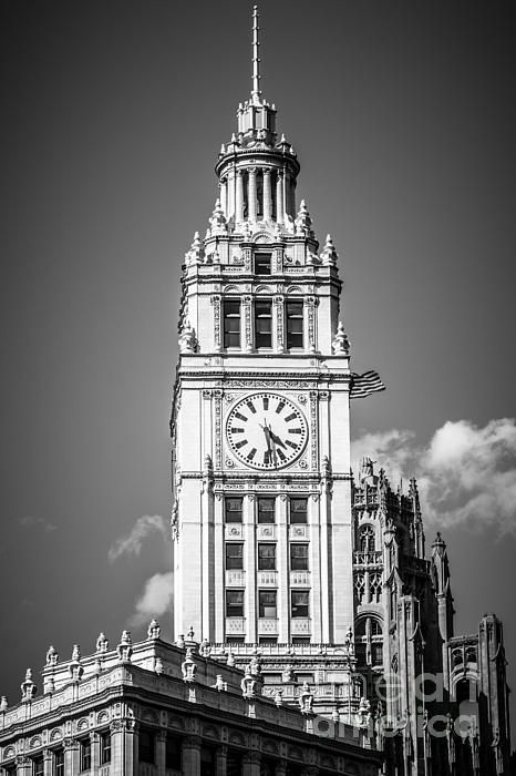 Chicago Cubs Wrigley Field Sign Black and White Picture Women's T-Shirt by  Paul Velgos - Pixels