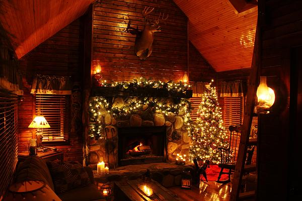 Christmas At The Cabin Print by David Fosson