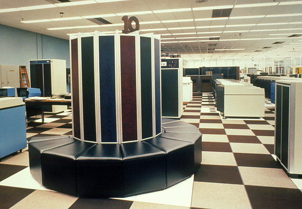 U.s. Dept. Of Energy/science Photo Library - Cray 1 Supercomputer