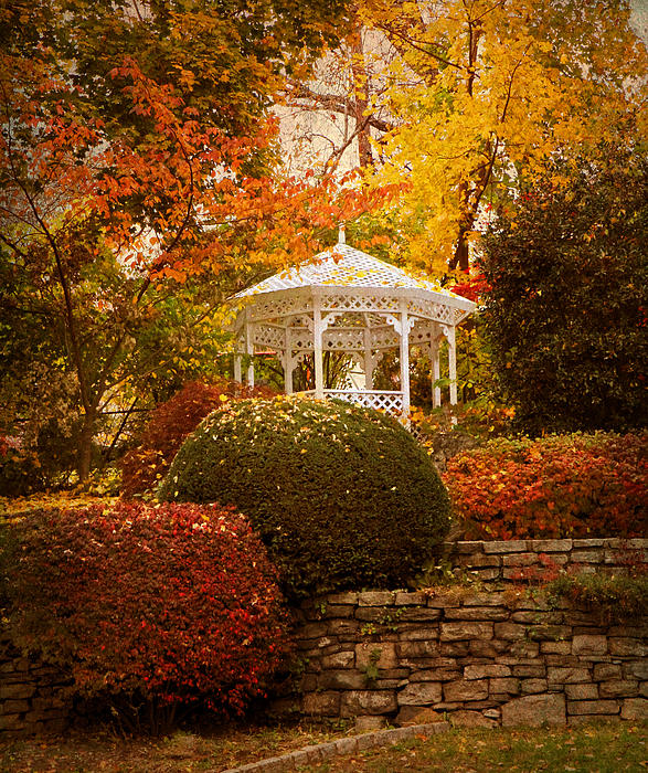 Gazebo Garden Tote Bag