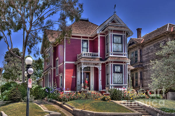 David Zanzinger - Famous Halliwell Manor from the hit TV series Charmed