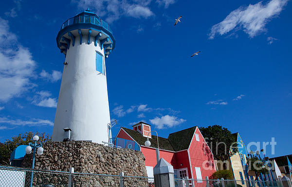 Nina Prommer - Lighthouse in Fisherman