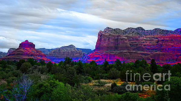Beverly Guilliams - Glorious Morning in Sedona