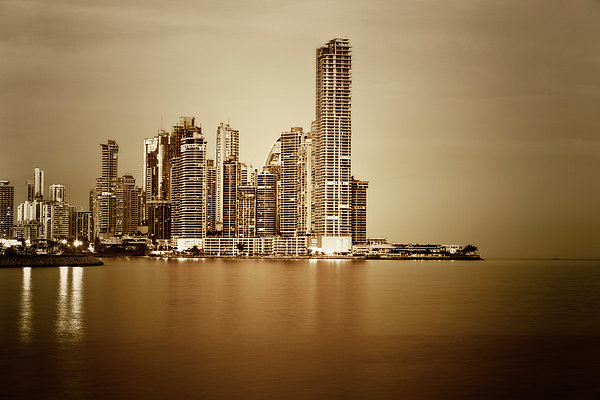 Panama at Night - The Girl from Panama