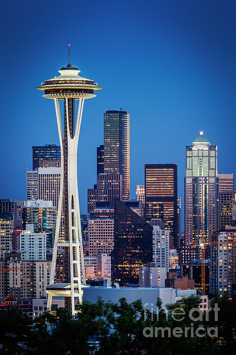 Brian Jannsen - Seattle Skyline - Night
