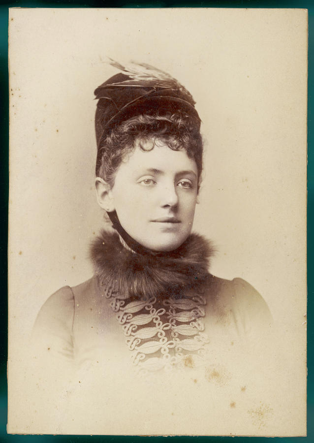 Countess Of Airlie Photograph by Mary Evans Picture Library - Fine Art ...