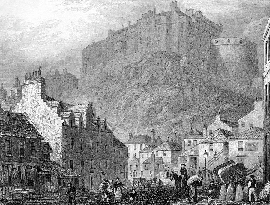 Edinburgh Castle From The Vennel Drawing by Mary Evans Picture Library ...