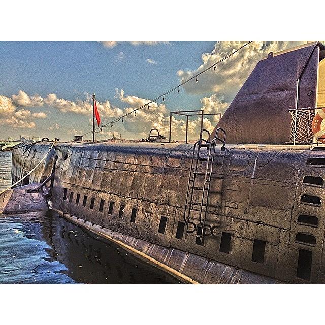 Submarine Photograph - Подводная лодка
В by Marianna Garmash