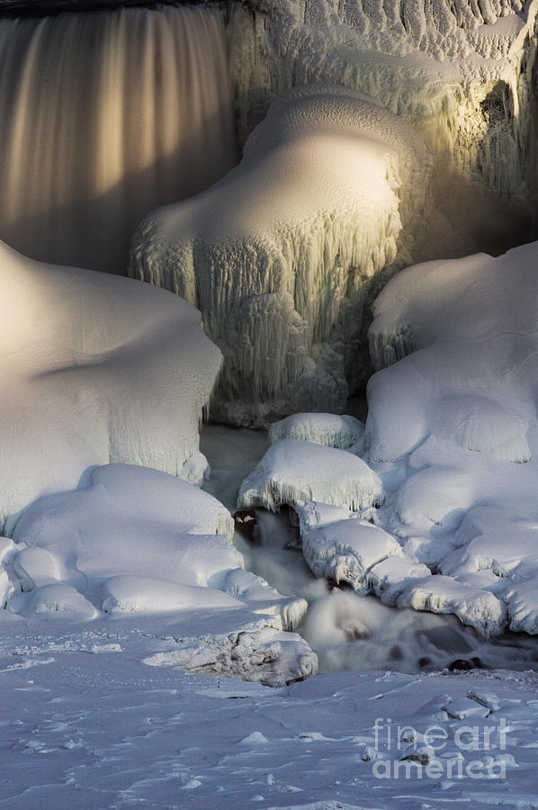 Niagara Falls Frozen Photograph by JT Lewis