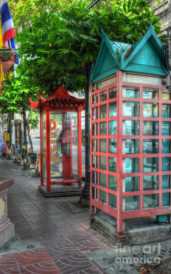  Phone Booth Photograph by Michelle Meenawong