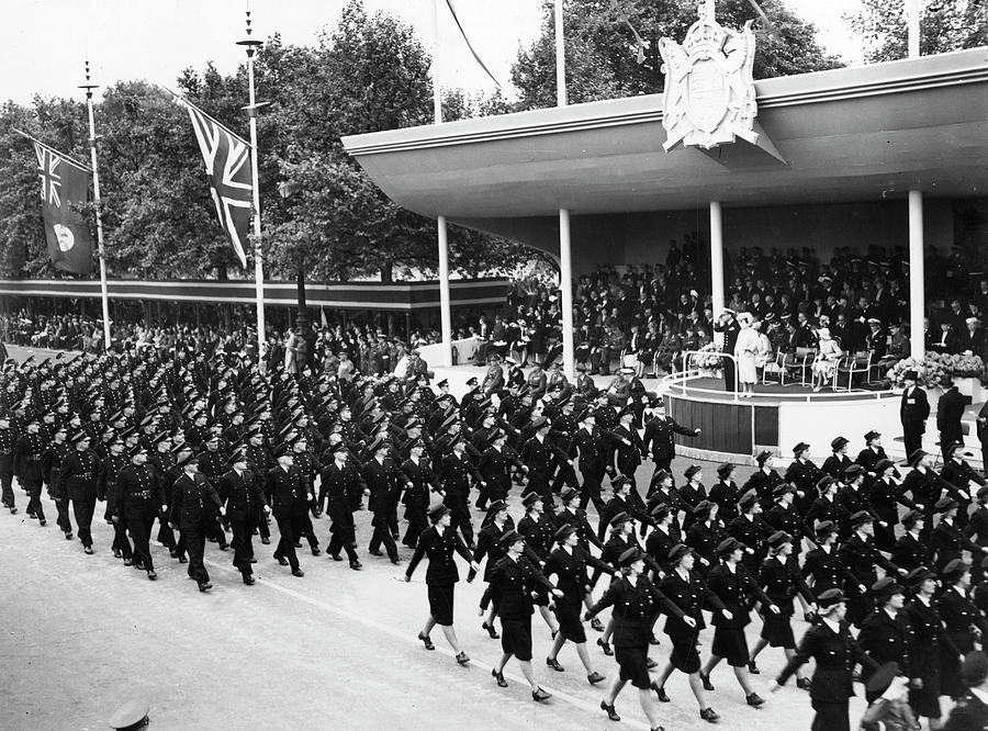 The Victory Parade The National Fire Photograph by Mary Evans Picture ...