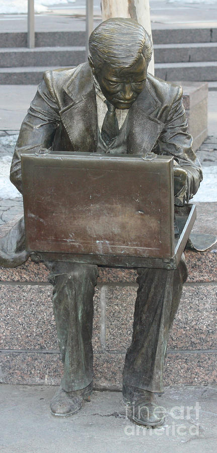 Wall Street Memorial Statue Photograph by John Telfer