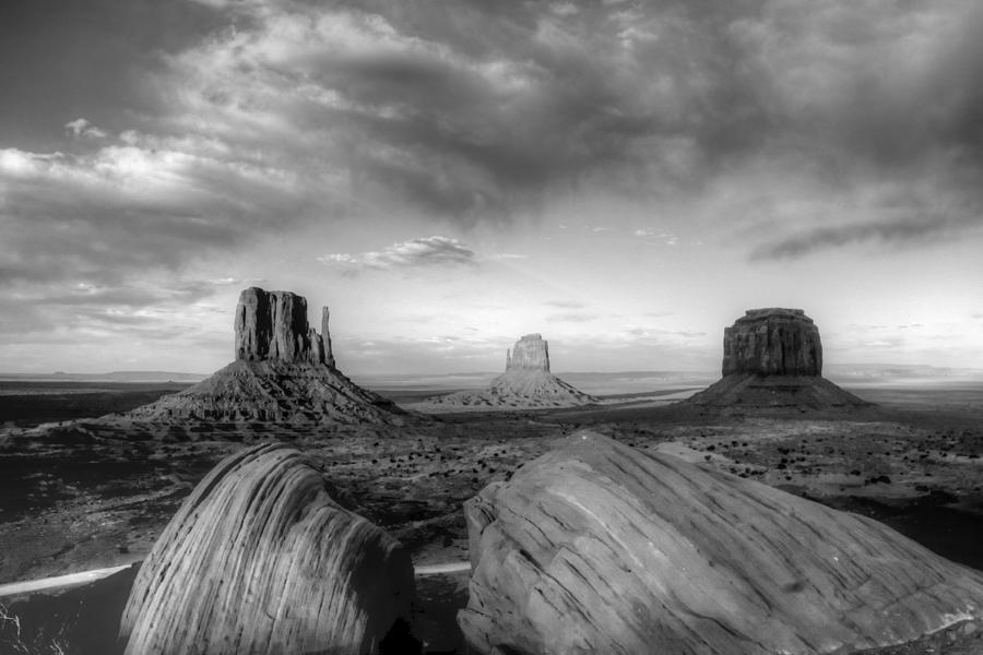 0455 Monument Valley Utah Arizona Photograph by Steve Sturgill