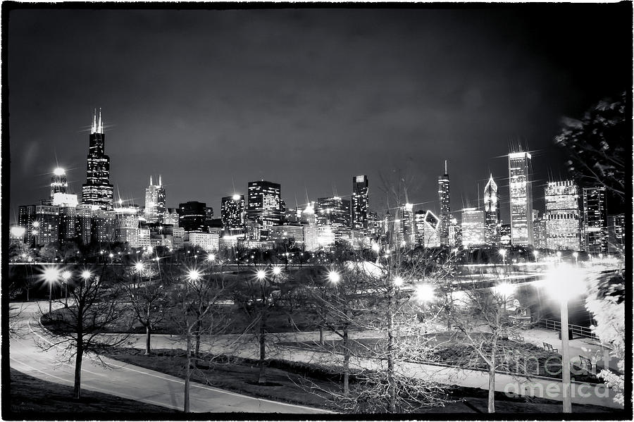 0647 Chicago Black and White Photograph by Steve Sturgill
