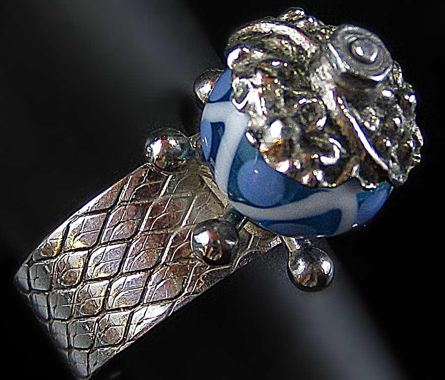 0951 Sputnik Jewelry by Dianne Brooks