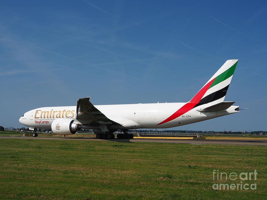  Emirates Boeing 777 #1 Photograph by Paul Fearn
