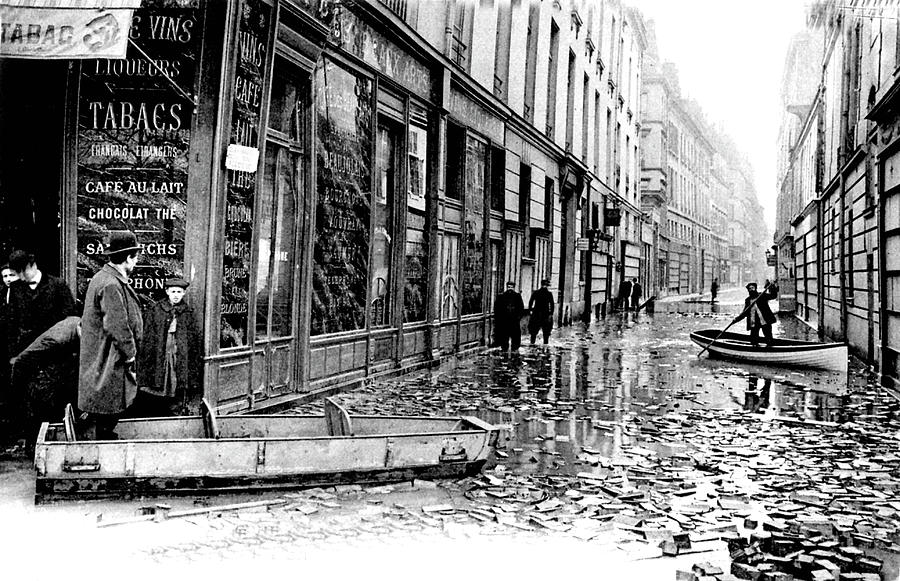 10th Century Flooded Paris Street Photograph by Collection Abecasis