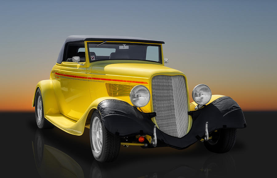 1933 Ford Cabriolet Photograph by Frank J Benz