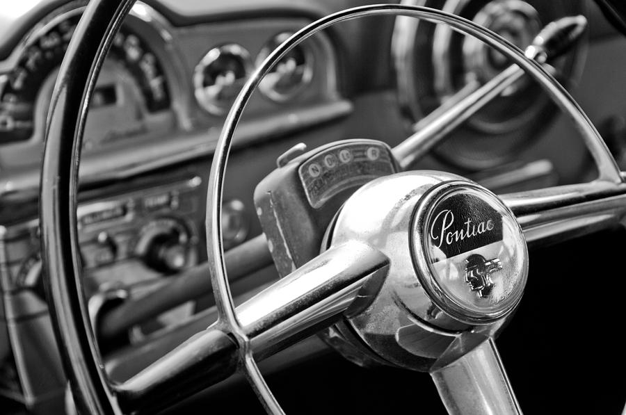 1950 Pontiac Steering Wheel Emblem Photograph by Jill Reger