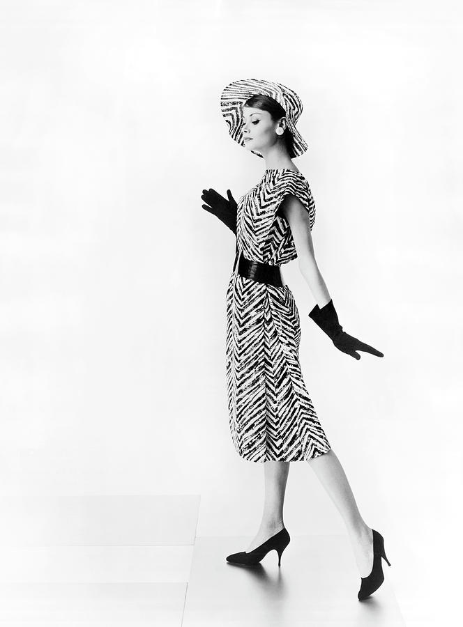 1960s Fashion Photograph by Underwood Archives