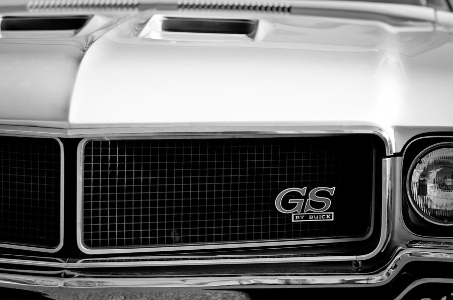 1970 Buick GS Grille Emblem Photograph by Jill Reger