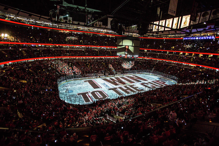 2015 Nhl Stanley Cup Final - Game Six #1 Photograph by Bill Smith