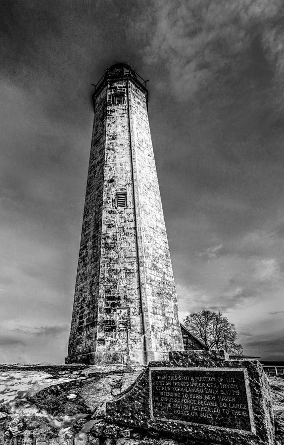 5 Mile Point Lighthouse Photograph by Randy Scherkenbach