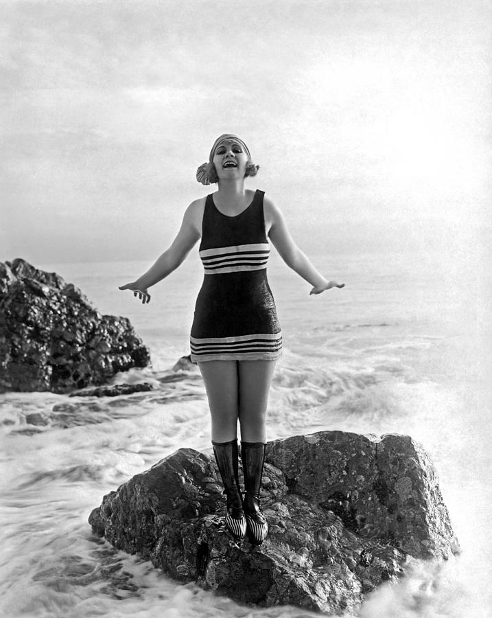 A Flapper In Her Bathing Suit Photograph by Underwood Archives - Fine ...