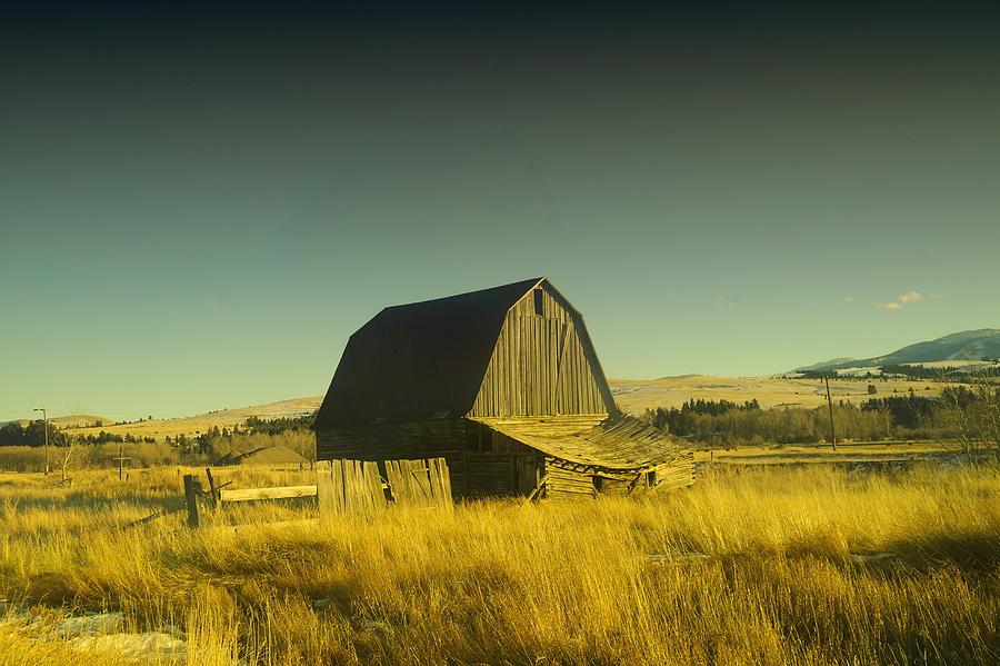 Barn Photograph - A Montana Barn #2 by Jeff Swan