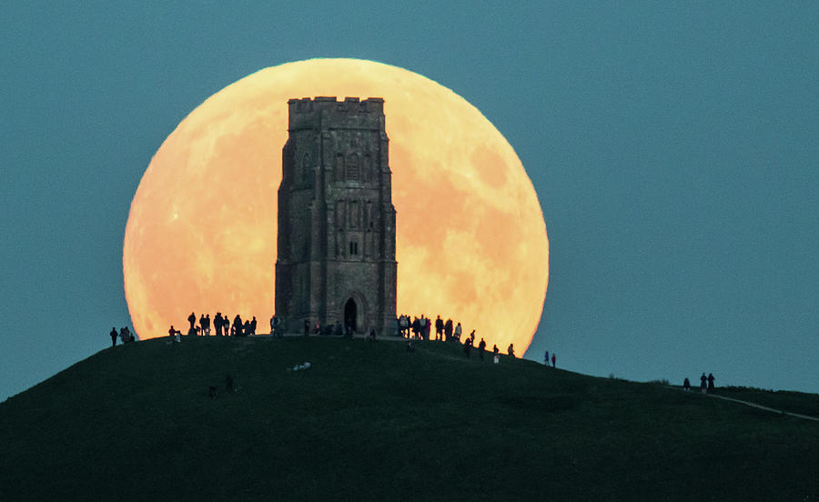 A Total Lunar Eclipse Spawns Blood #1 Photograph by Matt Cardy