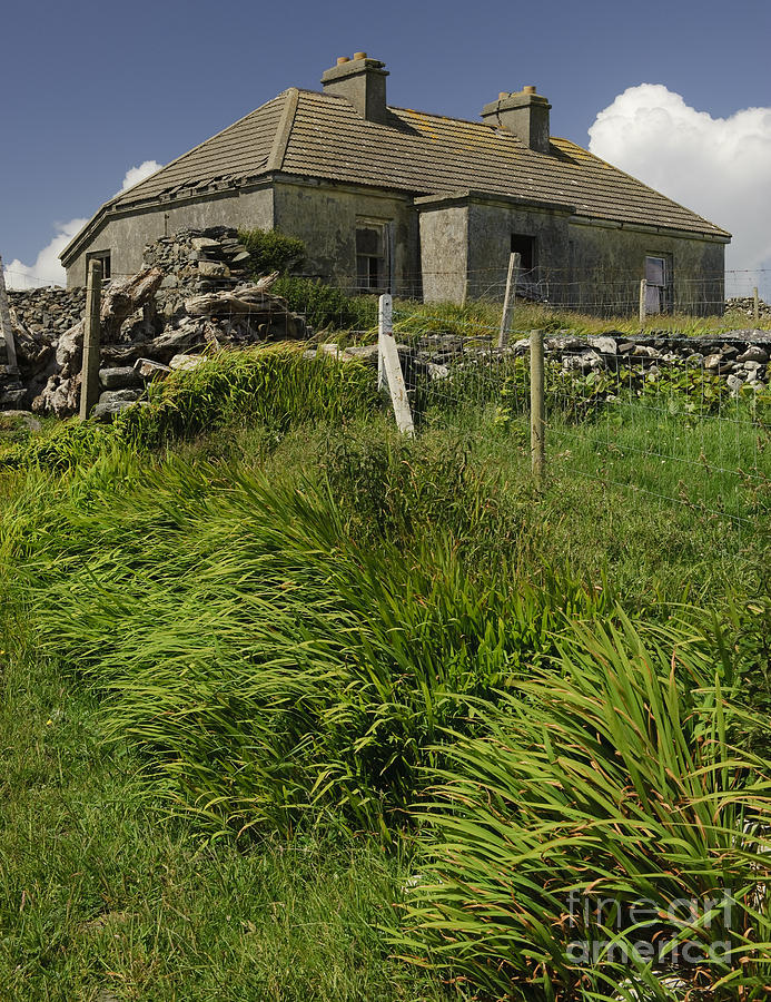 Abandoned Farm In Ireland #1 Photograph by John Shaw